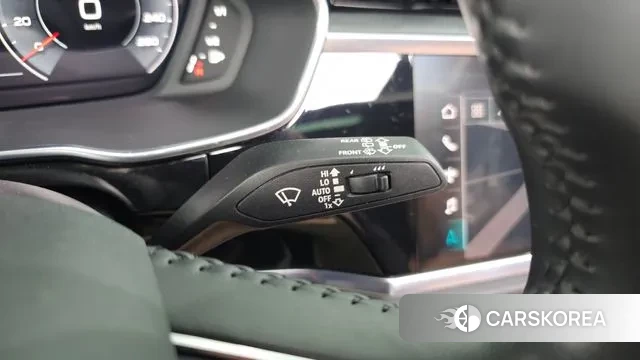 Audi Q3 (F3) id 3044572 из Кореи 8