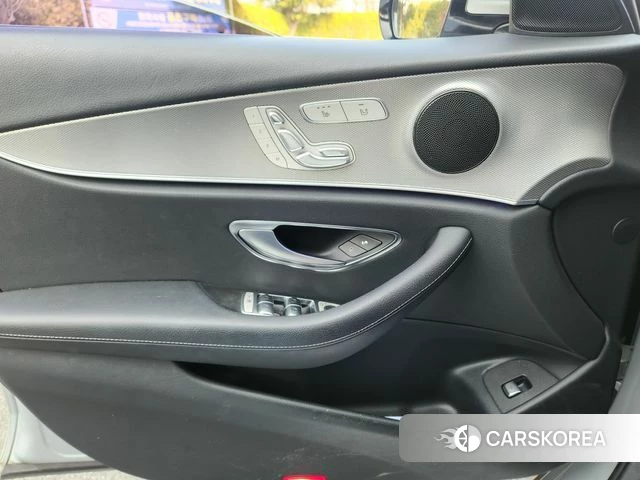 Mercedes-Benz E-Class W213 id 4206736 из Кореи 8