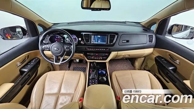 Kia The New Carnival id 2671680 из Кореи 8