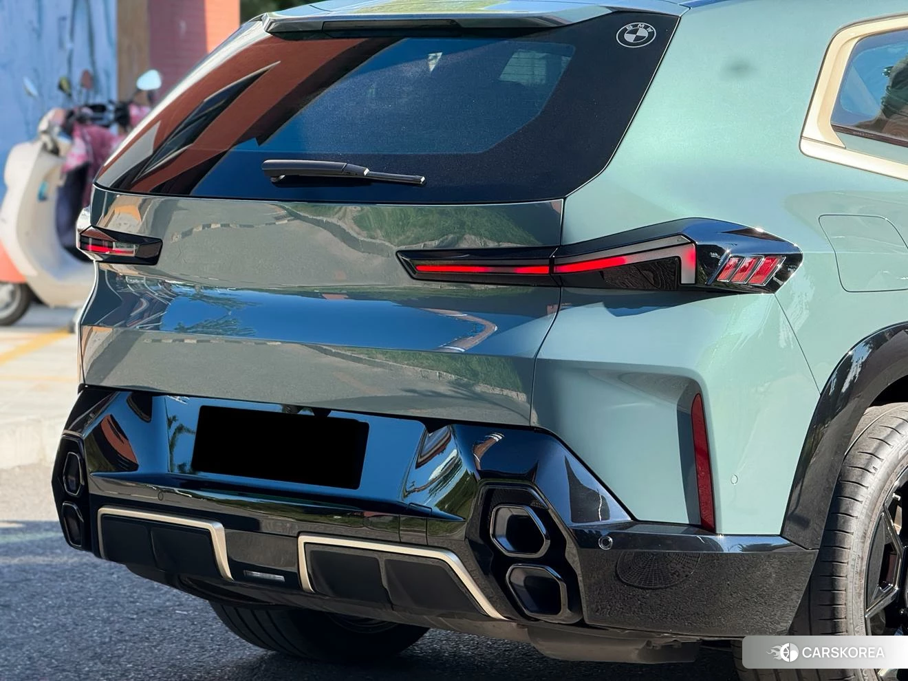 BMW XM id 4512684 из Китая 8
