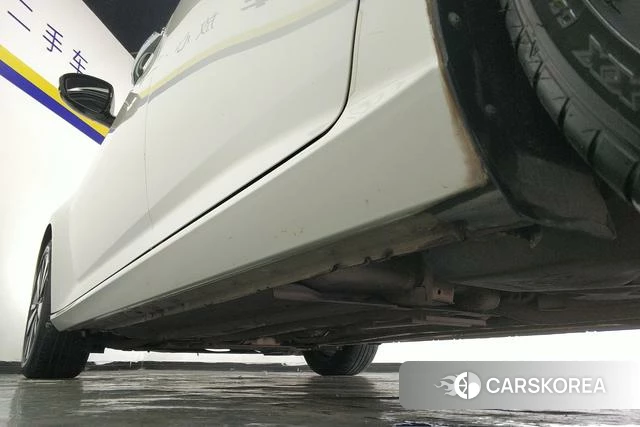 Nissan Teana id 4313893 из Китая 8