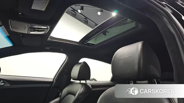 Kia Stinger id 3514992 из Кореи 8