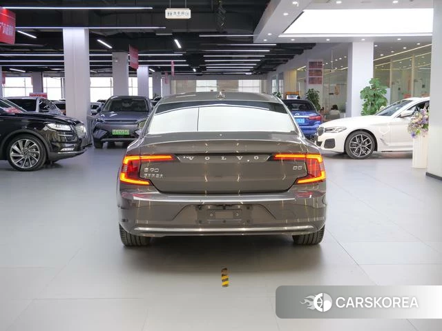 Volvo S90 id 4214113 из Китая 8