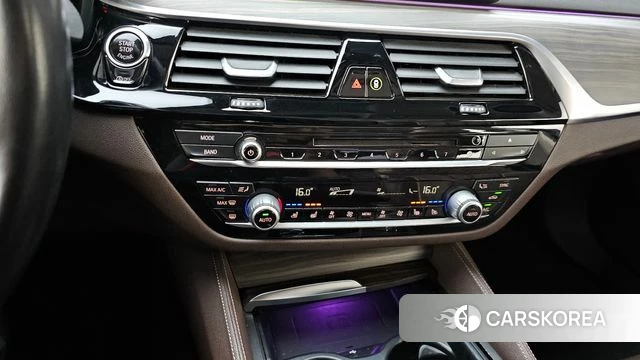 BMW 5 Series (G30) id 4751347 из Кореи 8