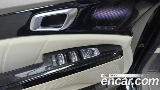 Kia Carnival 4th generation id 2302221 из Кореи 8