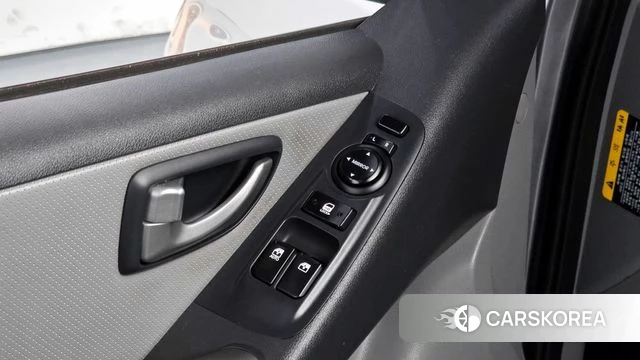 Hyundai The New Grand Starex id 3833681 из Кореи 8