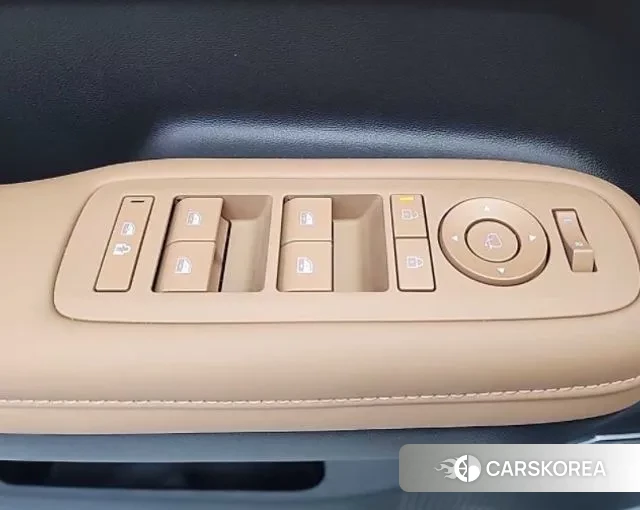 Hyundai Santa Fe (MX5) id 3776224 из Кореи 8