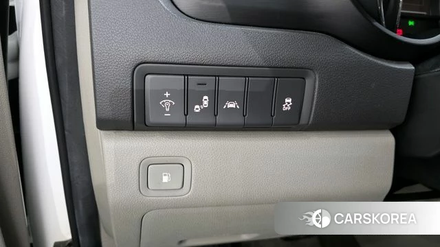 Kia All New Carnival id 4180608 из Кореи 8