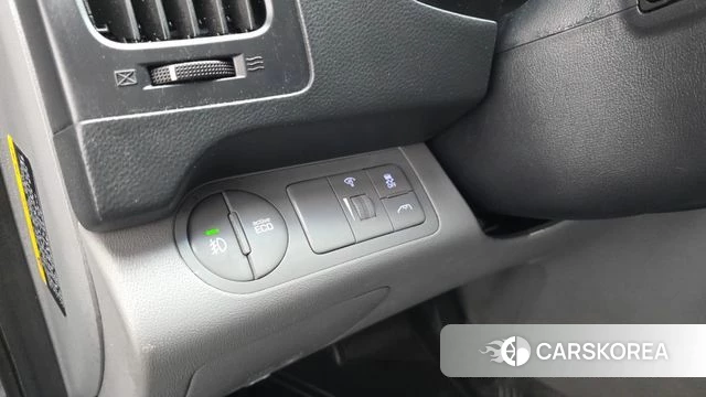 Hyundai The New Grand Starex id 4197263 из Кореи 8