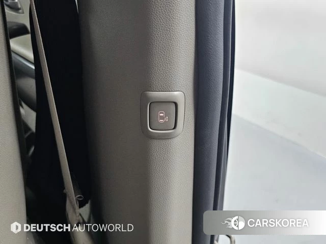Kia The New Carnival id 4931046 из Кореи 8