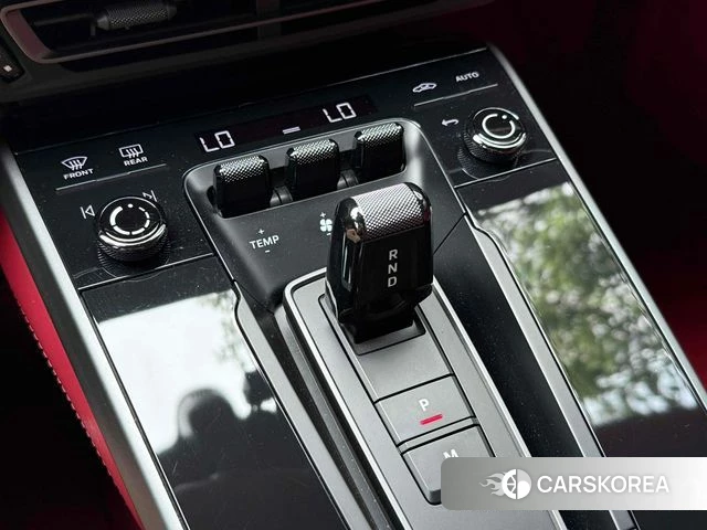 Porsche 911(992) id 4408536 из Кореи 8