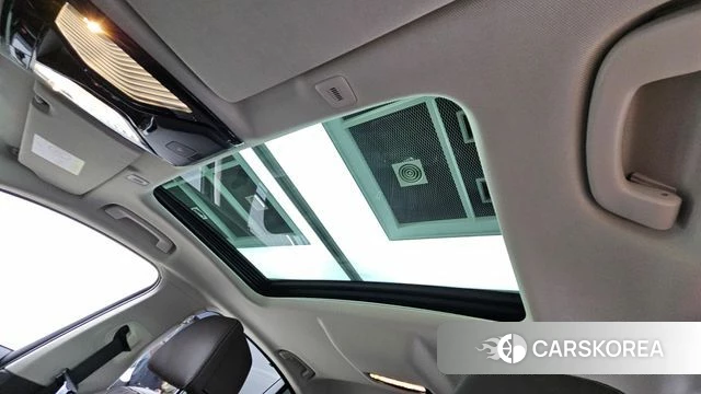 BMW 5 Series (G30) id 3883692 из Кореи 8