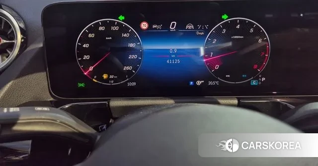 Mercedes-Benz GLA - Class H247 id 3256502 из Кореи 8