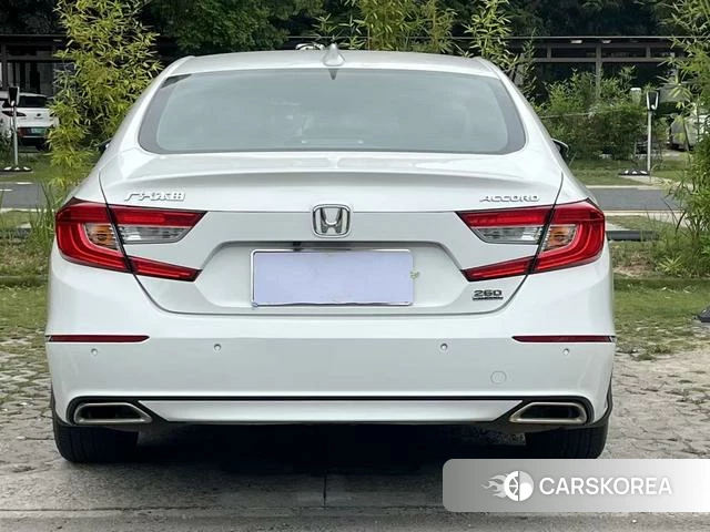 Honda Accord id 4314433 из Китая 8