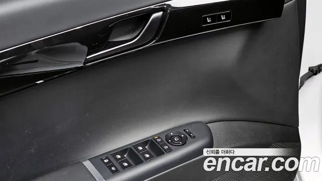 Hyundai Grandeur (GN7) id 2696163 из Кореи 8