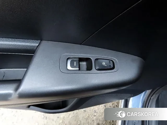 Kia Sportage The Bold id 3551533 из Кореи 8