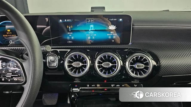 Mercedes-Benz A-Class W177 id 4872944 из Кореи 8