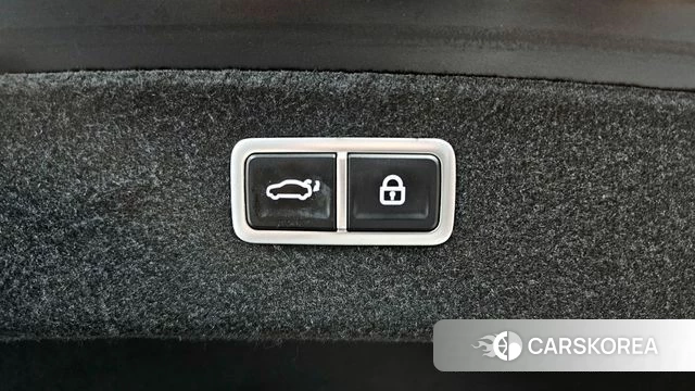 Genesis Electrified G80 (RG3) id 3940881 из Кореи 8