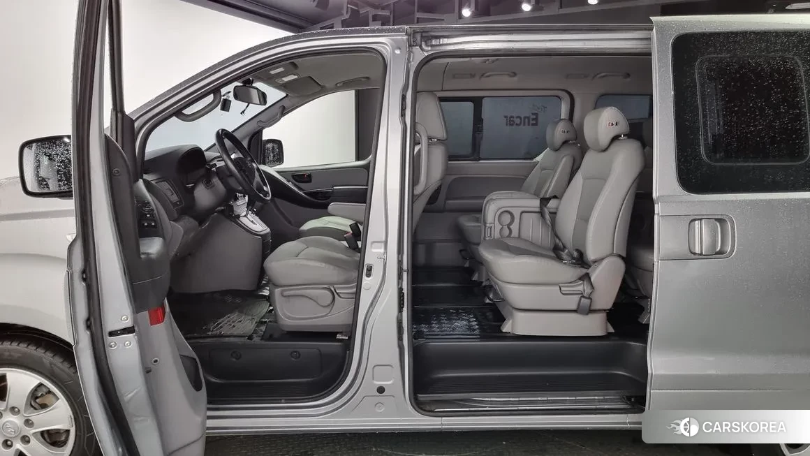 Hyundai The New Grand Starex id 2029241 из Кореи 8