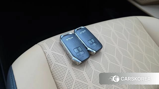 Kia Carnival 4th generation id 4549329 из Кореи 8