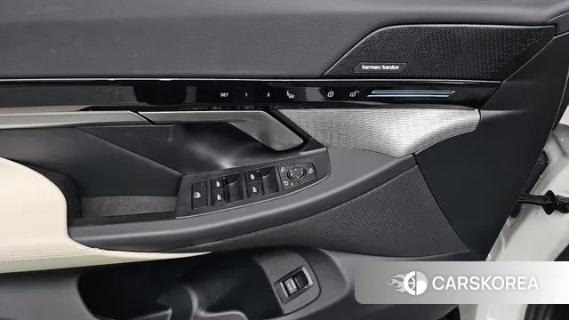 BMW 5 Series (G60) id 3512357 из Кореи 8