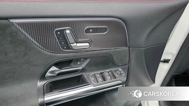 Mercedes-Benz EQA H243 id 4651038 из Кореи 8