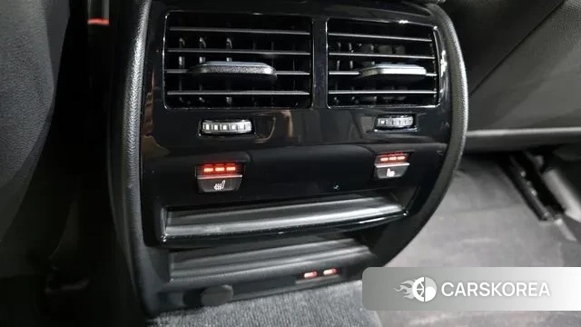 BMW 5 Series (G30) id 3032340 из Кореи 8