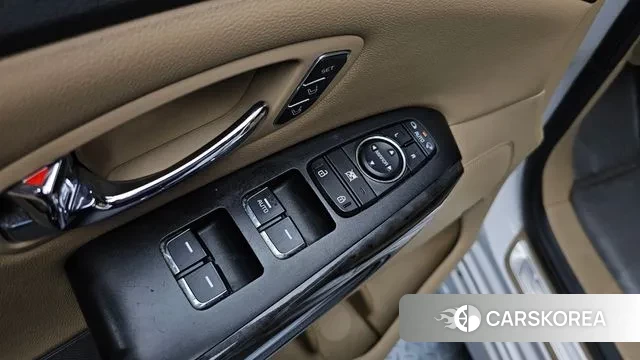 Kia The New Carnival id 3413037 из Кореи 8