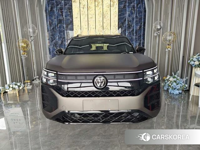 Volkswagen Tourang id 4366094 из Китая 8