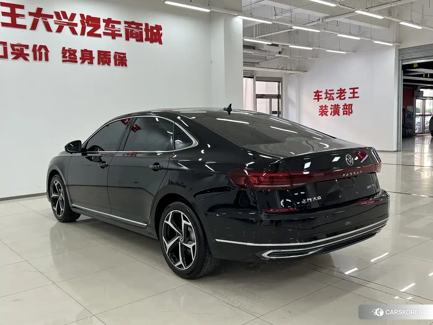 Volkswagen Passat id 4622632 из Китая 8