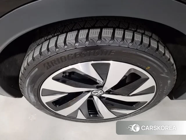 Volkswagen ID.4 id 3580609 из Кореи 8