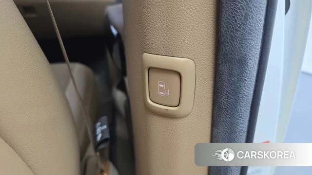 Kia All New Carnival id 4931199 из Кореи 8