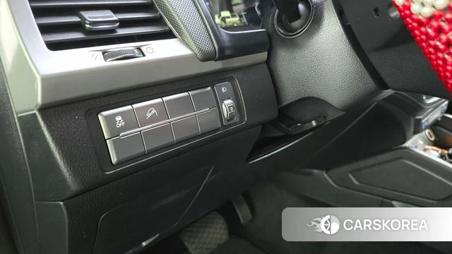 Ssangyong Rexton Sports Cannes id 4836970 из Кореи 8