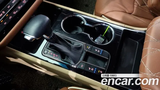 Kia The New Carnival id 2538033 из Кореи 8