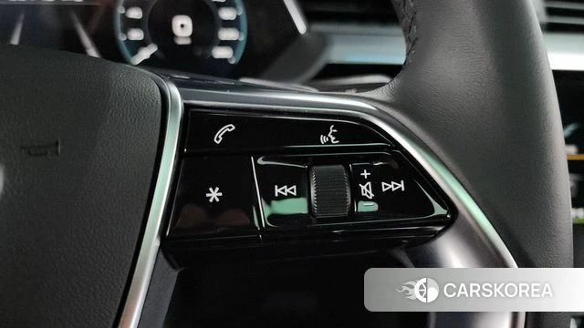 Audi e-Tron id 4687177 из Кореи 8