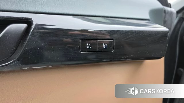 Hyundai Grandeur (GN7) id 4893343 из Кореи 8