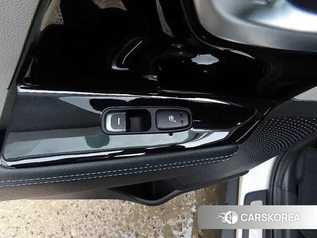 Kia Niro EV id 3737047 из Кореи 8