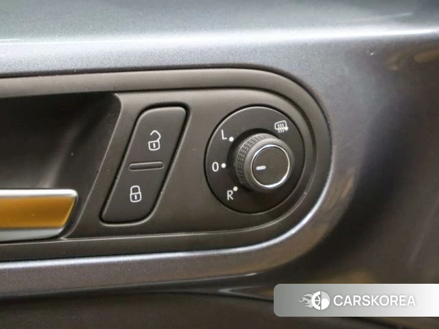 Volkswagen Beetle id 4207906 из Китая 8