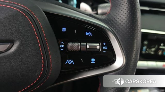 Genesis GV70 id 4593811 из Кореи 8