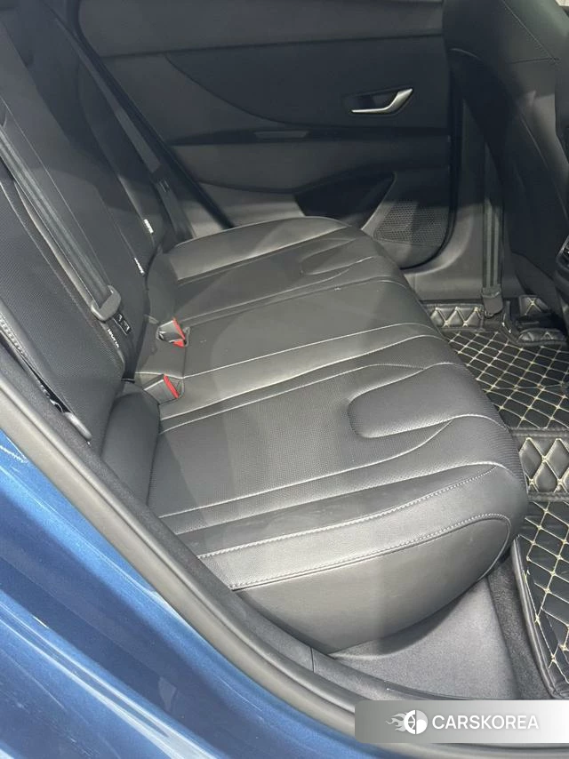 Hyundai Elantra id 4290421 из Китая 8