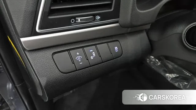 Hyundai Avante AD id 3418241 из Кореи 8