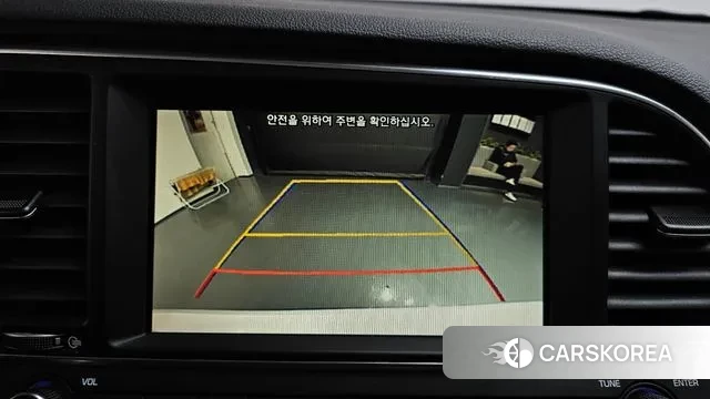 Hyundai Avante AD id 3469886 из Кореи 8