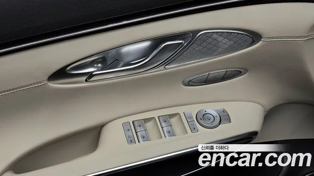 Genesis GV70 id 2673795 из Кореи 8