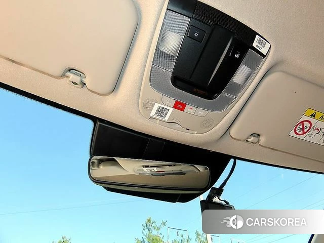 Kia Di Ol Nu Niro id 4941826 из Кореи 8