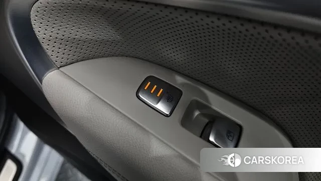 Genesis The New G70 id 3555878 из Кореи 8