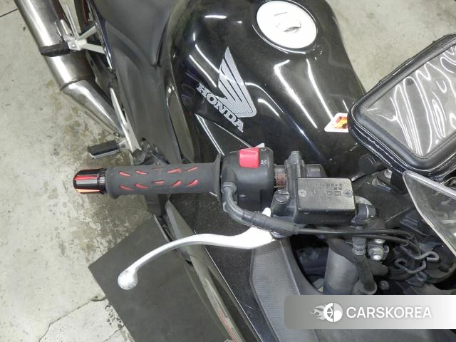 Honda CBR400R id 3947012 из Японии 8