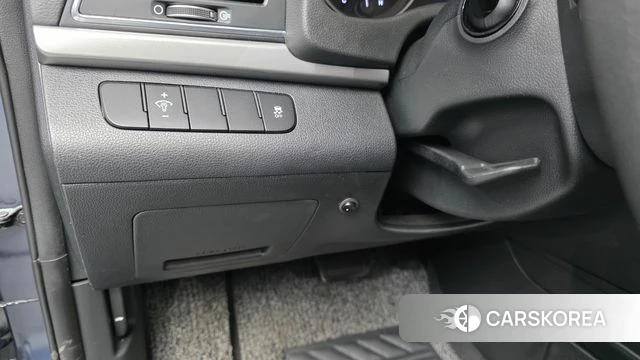 Hyundai Avante AD id 4448280 из Кореи 8