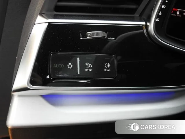 Audi Q8 (4M) id 3054069 из Кореи 8