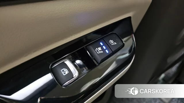 Kia Carnival 4th generation id 4303992 из Кореи 8