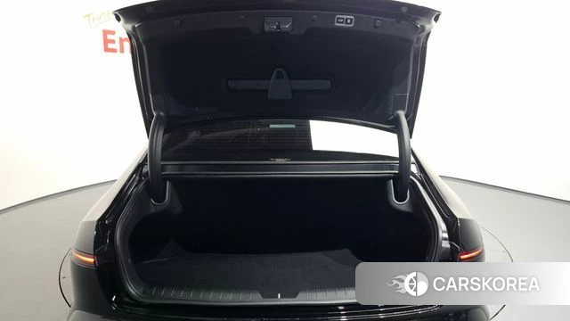 Hyundai Grandeur (GN7) id 4280810 из Кореи 8